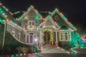 House green yellow red christmas lights